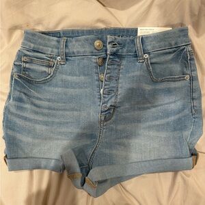 American eagle blue wash curvy hi-rise shortie next level stretch size 8 or 29w